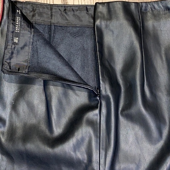 ZARA faux leather midi skirt with houndstooth stripes Size Medium - Picture 8 of 12